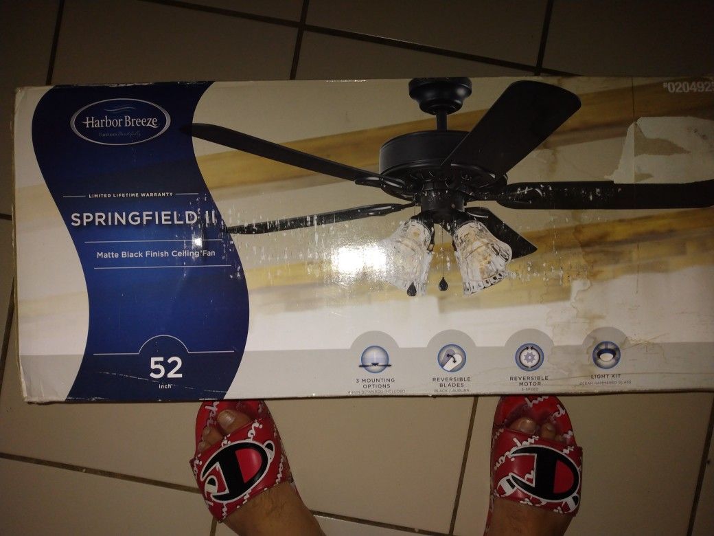 Harbor Breeze Springfield 2 Ceiling Fan
