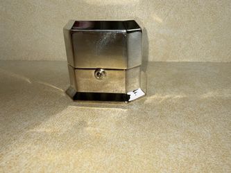 Rare Vintage  Polished Silver Gunther Mele Engagement Ring Box