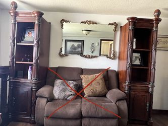 2 Matching Shelves With Bottom Drawers