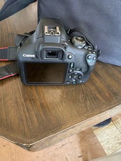Canon eos rebel t7 dslr