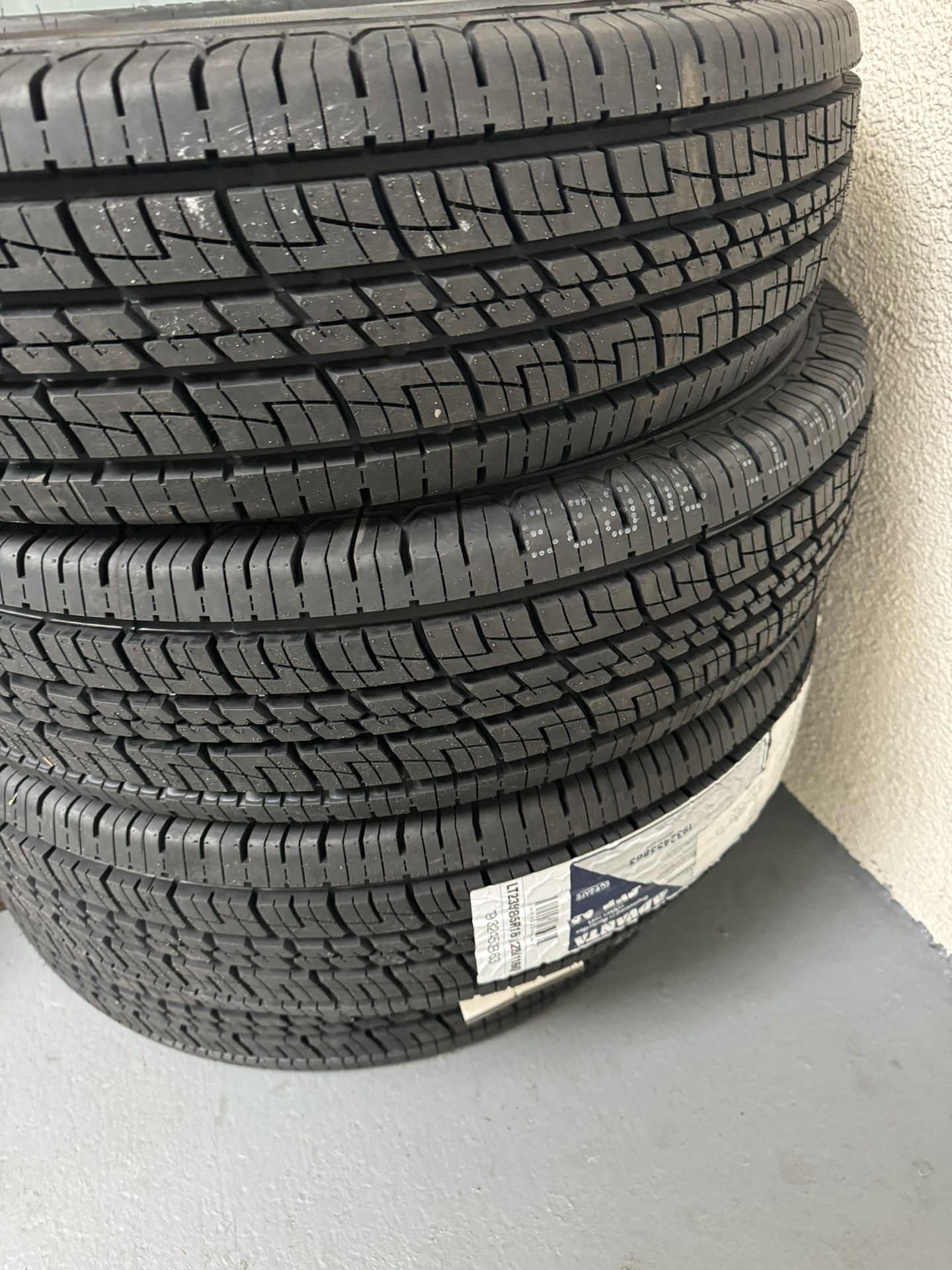 LT235/85R16 Advanta SVT-02 120/116Q Load Range E Black Wall Tire