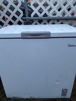 Midea Freezer