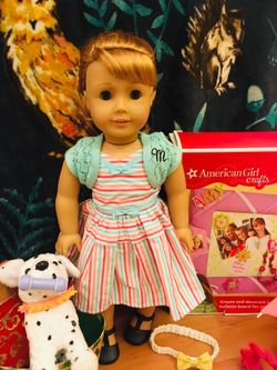 Maryellen American doll like new with lots of accessories