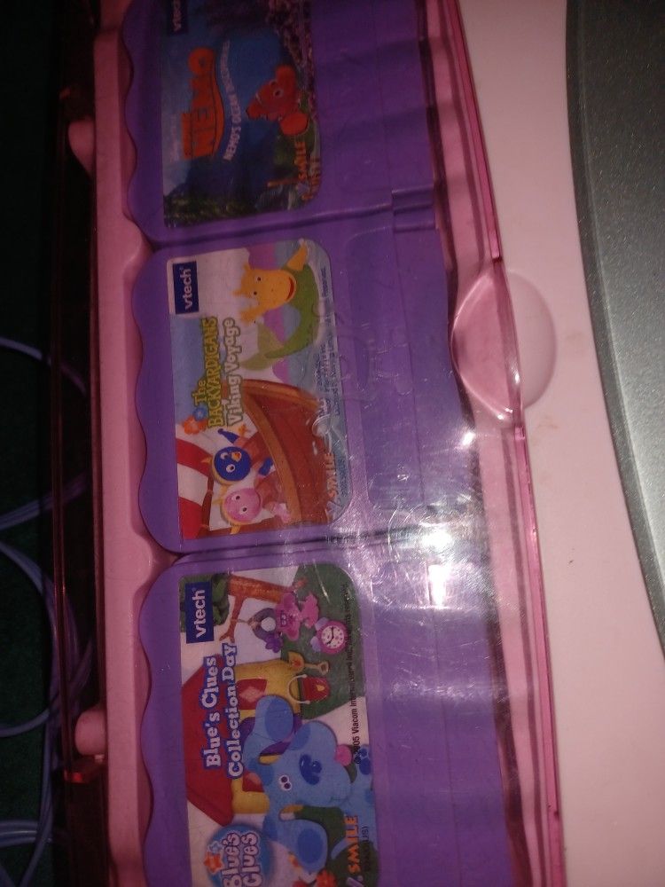 V TECH LEARNING GAME ITS GREAT FOR KIDS AND TEACHERS KIDS TO LEARNING