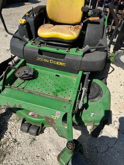 John Deere zero turn