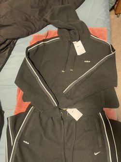LeBron James Nike Therma-Fit