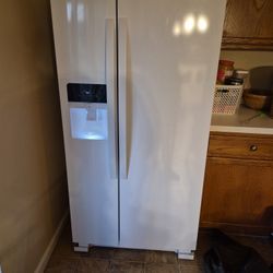 Whirlpool Fridge