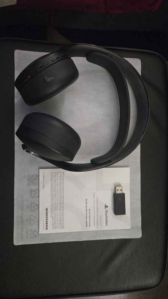 PS5 Pulse 3D Wireless Headset And Adapter