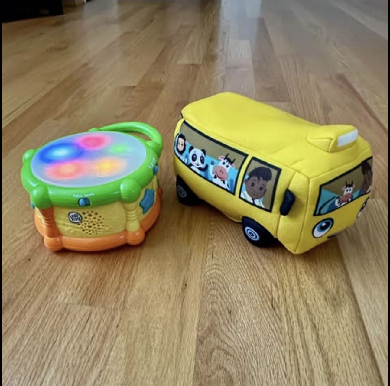 Leap Frog Learn and Groove Drum and Animated Wheels on the Bus