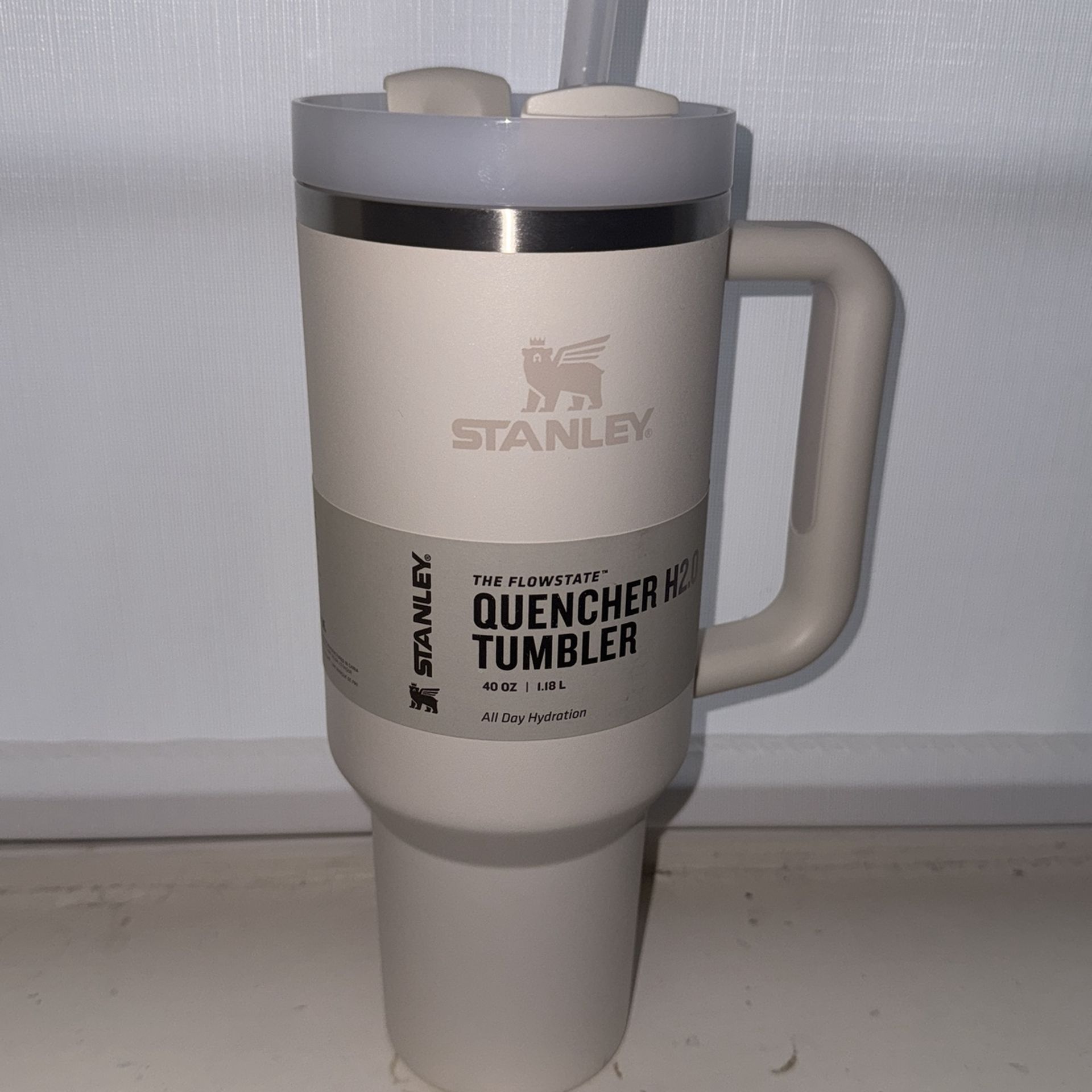 White Stanley Cup (Never used )