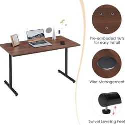 Black Desk