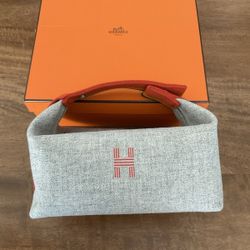 𝐇𝐞𝐫𝐦𝐞𝐬   Bride-a-brac Wool Makeup Bag Toiletry Cosmetic Pouch 
