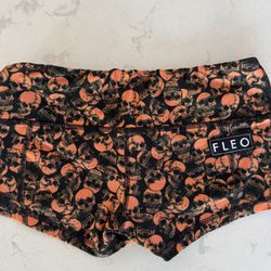 FLEO Booty Shorts - Med