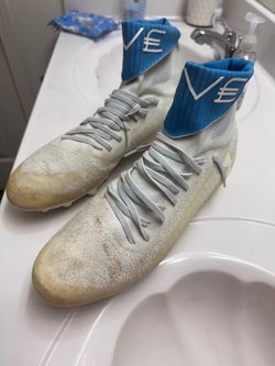 Football Cleats Under Armour size 12