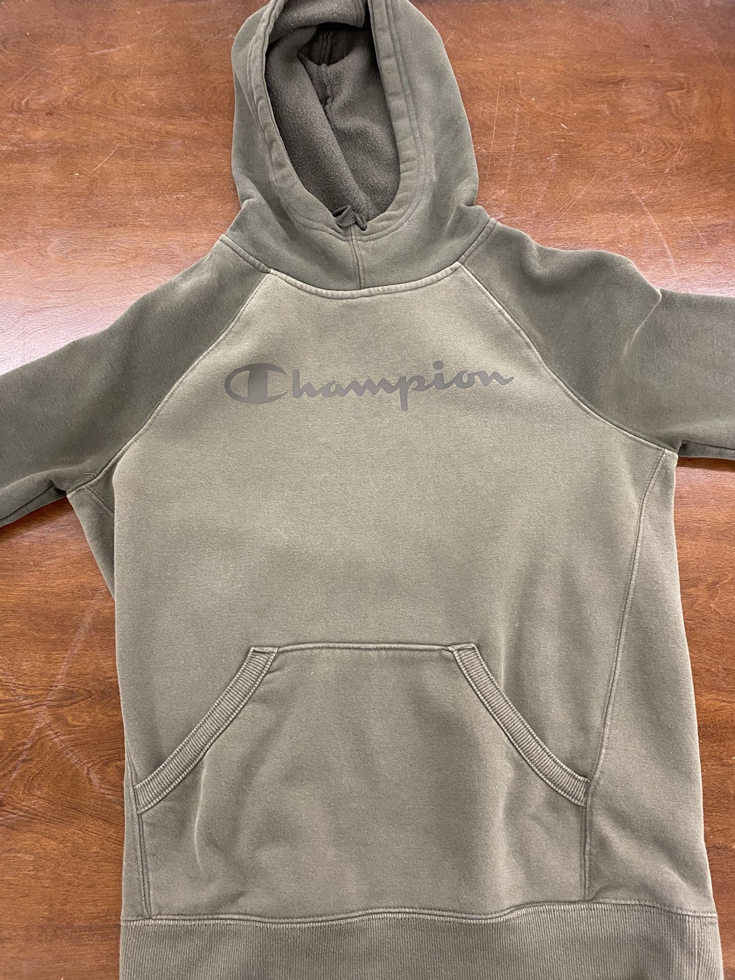 S green champion sweatshirt 