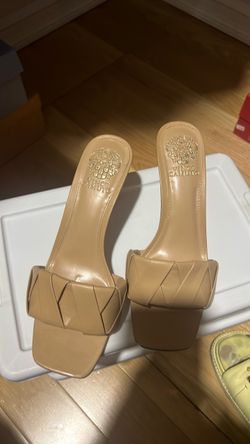 Vince Camuto