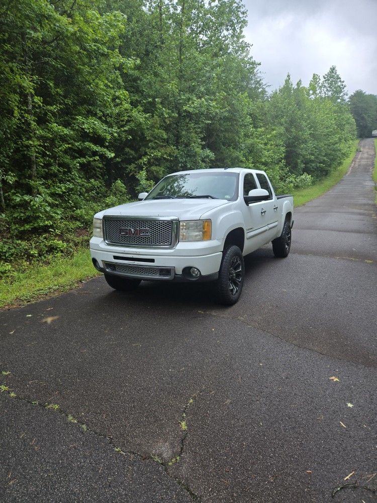 2008 GMC Sierra