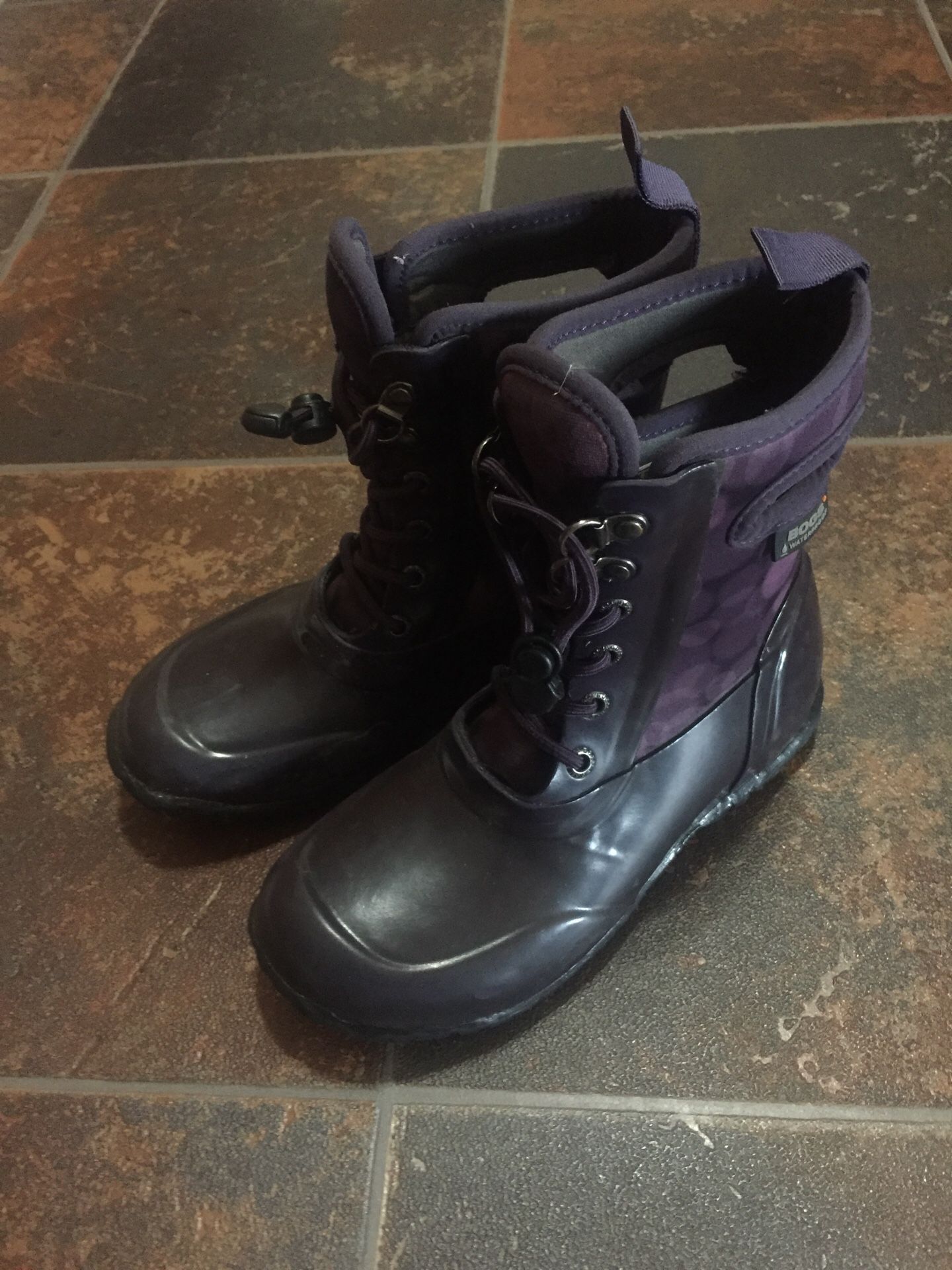 Girls bogs boots size 1