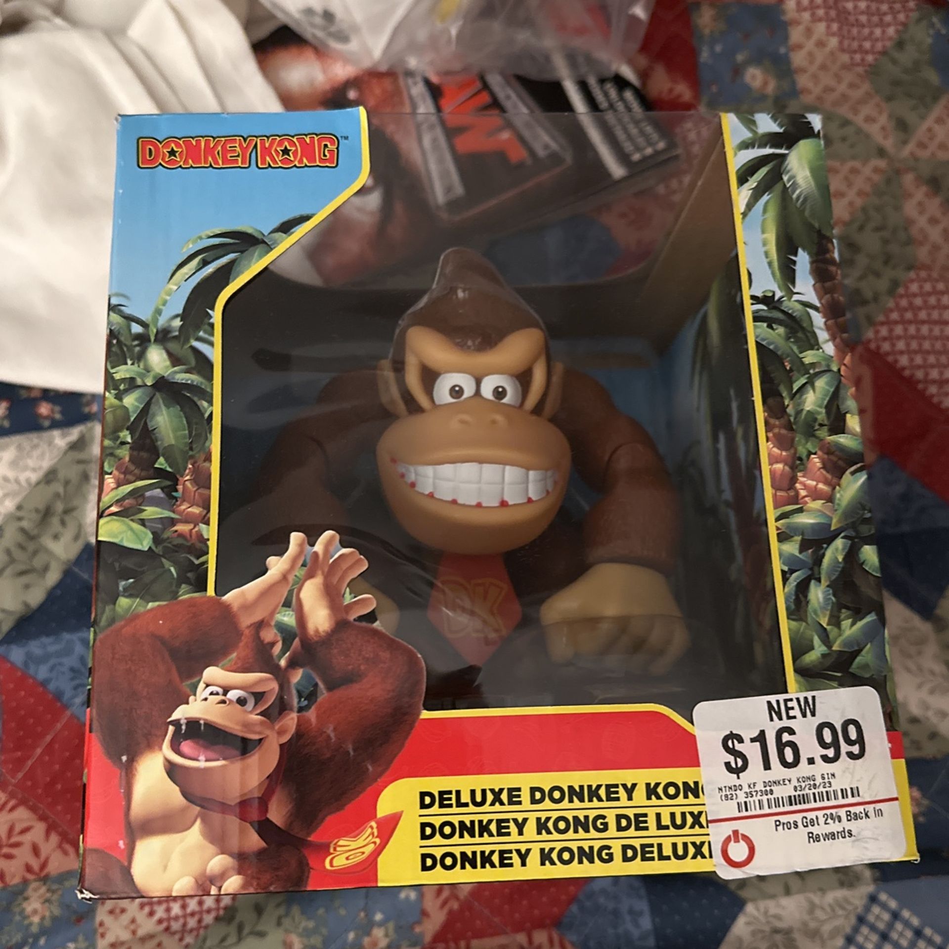 2021 JAKKS Pacific World of Nintendo - DONKEY KONG 6in Deluxe Action Figure