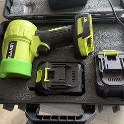 Klaast Blower 
