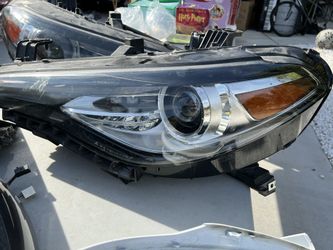 2017 Alfa Romeo Guilia Headlights & Mirrors Plus Extra Mirror Shells