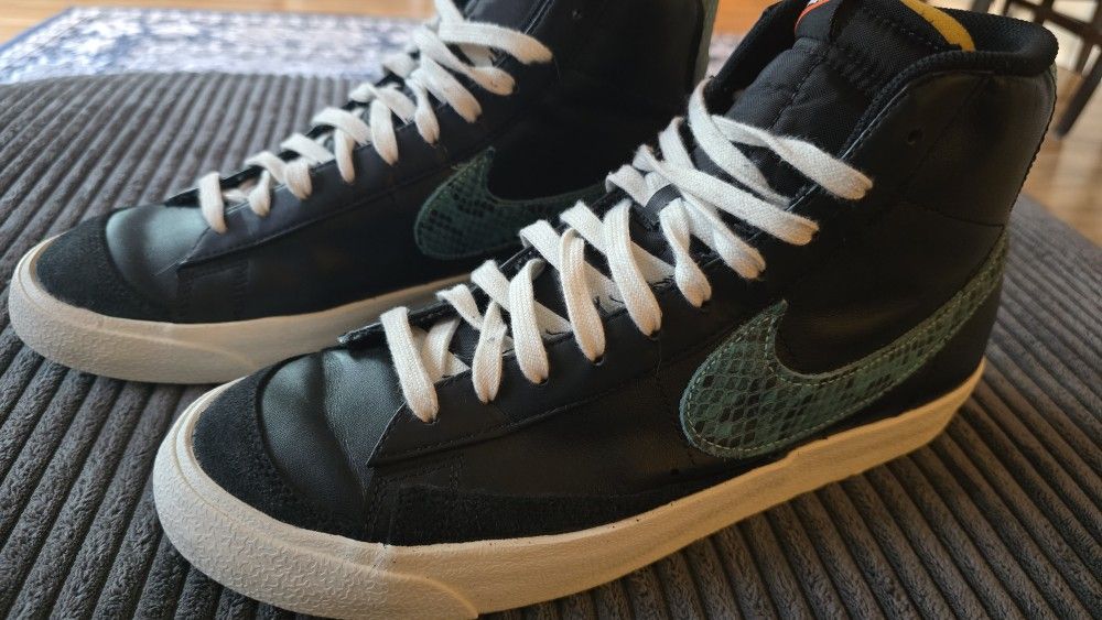 Nike Blazer Mid 77