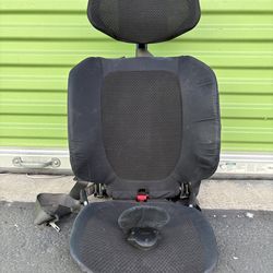 WAYB Pico Car seat