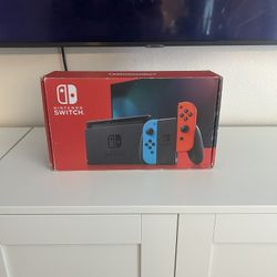 Nintendo Switch 
