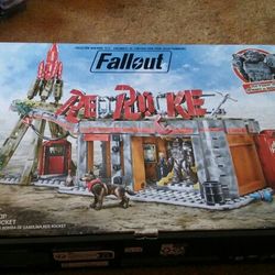 Mega Fallout Red Rocket Set