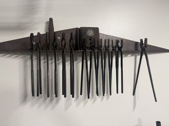 Blacksmith tong set 11 pieces.