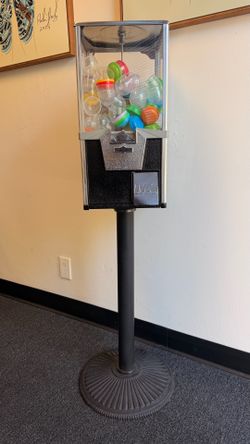LYPC 20” Classic Toy Capsule All Metal Vending Machine