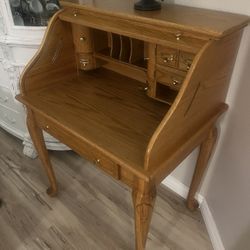 Adorable Roll Top Secretary’s Desk In Perfect Condition