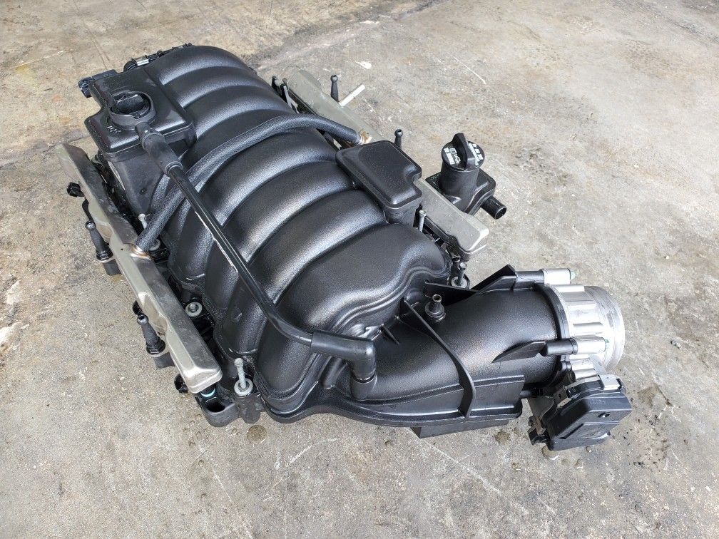 6.4 392 Hemi Intake Manifold