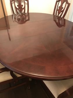 Dining table with 6 chair