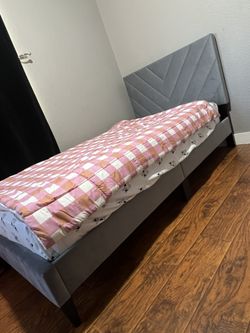 Twin bed
