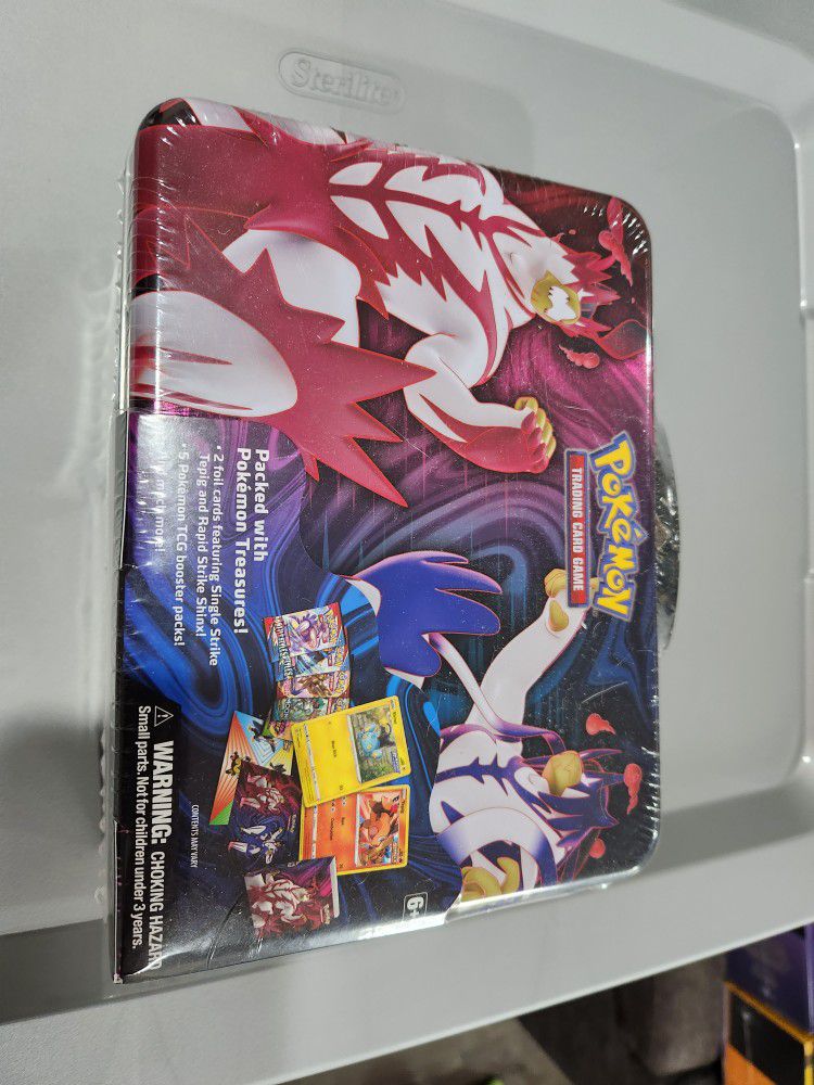Pokemon Sealed Fighting Styles Lunchbox and Cards