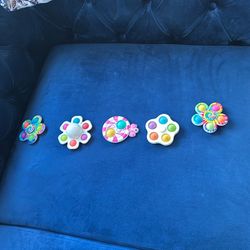 Pop it fidget spinners 3 dollars each