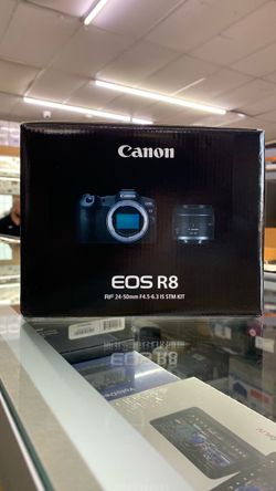 Canon EOS R8 Mirrorless Camera and Kit Lens 24-50mm