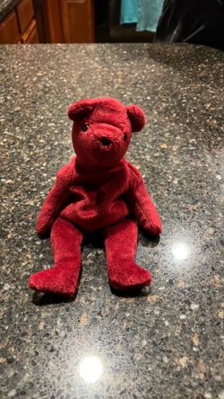 Beautiful red beanie baby!❤️