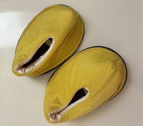 Yellow mascot Soft Shoes Minnie Mouse