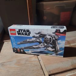LEGO STAR WARS Black Ace TIE Fighter 75242