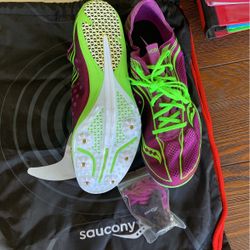 Women’s Track Shows