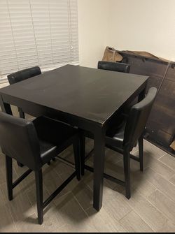 Kitchen table