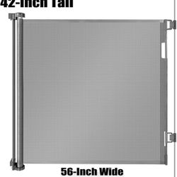 42” Tall retractable safety gate 
