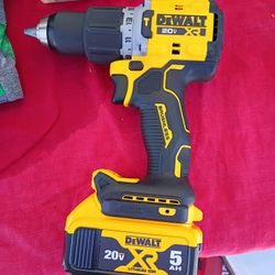 DeWalt Drill .Batery XR 5.AH 