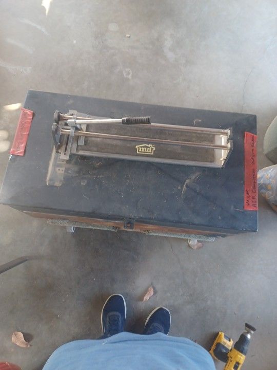 Tile Cutter