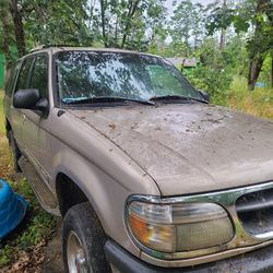 1998 Ford Explorer