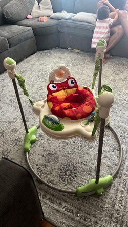 Fisher-Price Rainforest Jumperoo Baby Bouncer