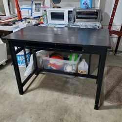 Computer Table or Work Bench (Must pick up)