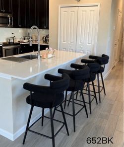 26” Black Swivel Bar Stools Set of 4, Counter Height (4, Black), Modern, Boucle, High Back, Metal Legs, Upholstered, Kitchen Island, Dining Ro